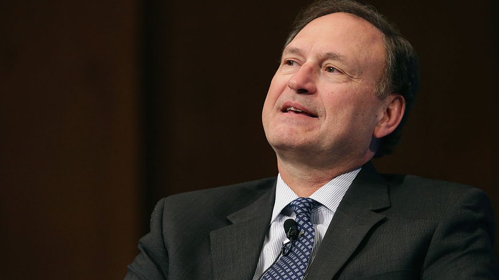 La burla del juez Samuel Alito a líderes mundiales por cuestionar la decisión de la Corte Suprema de EEUU de eliminar el derecho al aborto