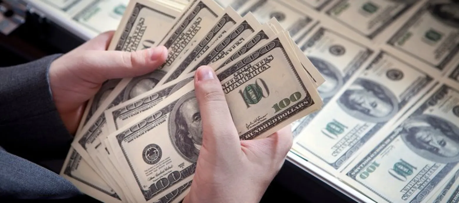 El dólar recupera para la venta los 56.91 pesos dominicanos 