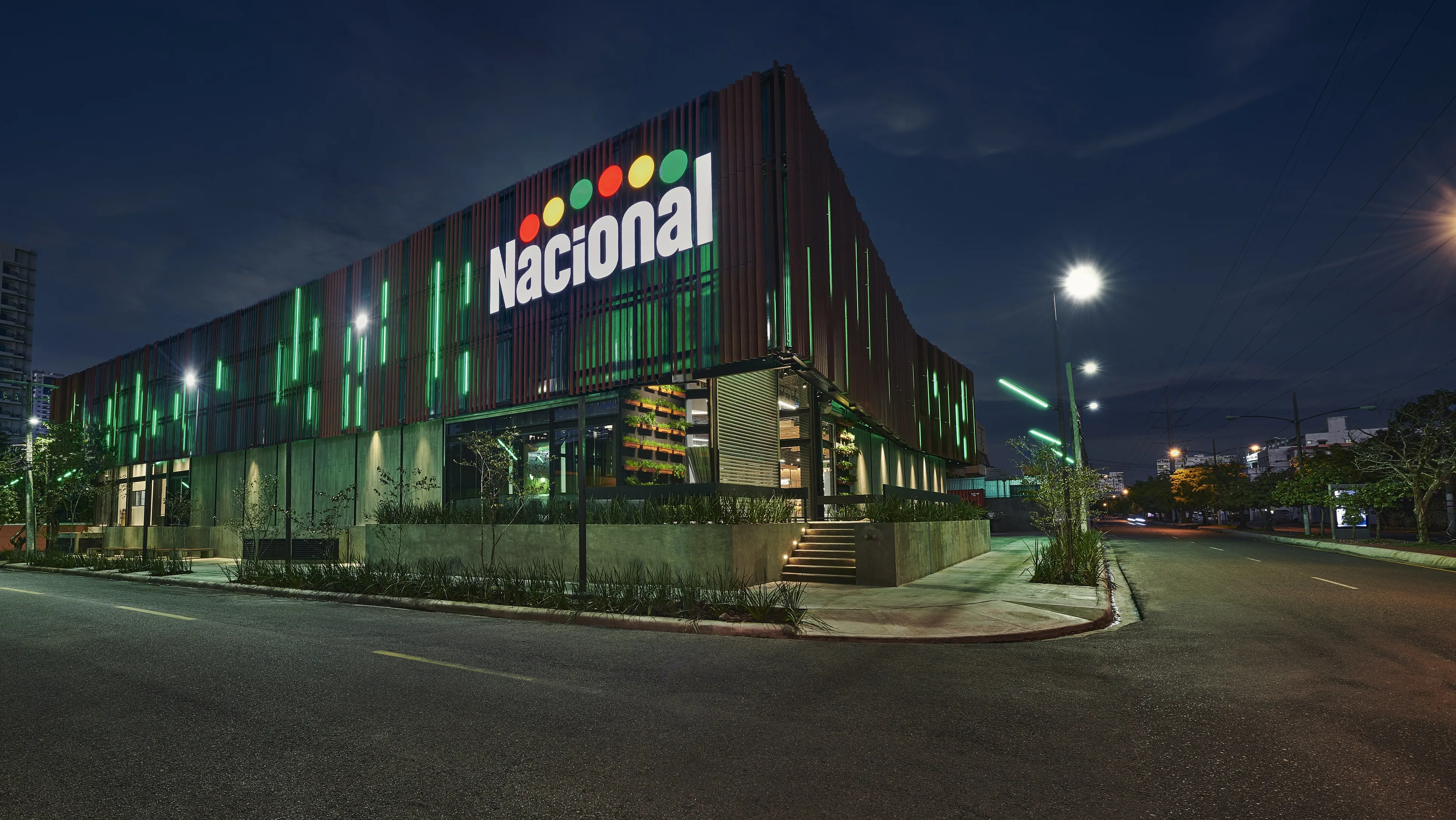 Abren nueva sucursal de Supermercados Nacional en el Distrito Nacional