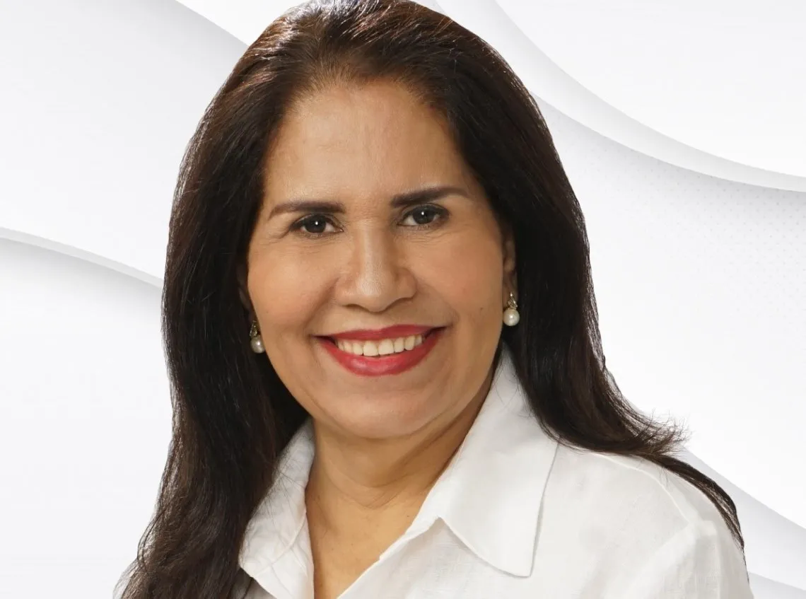 Maritza Hernández se proclama la candidata que conviene al PLD