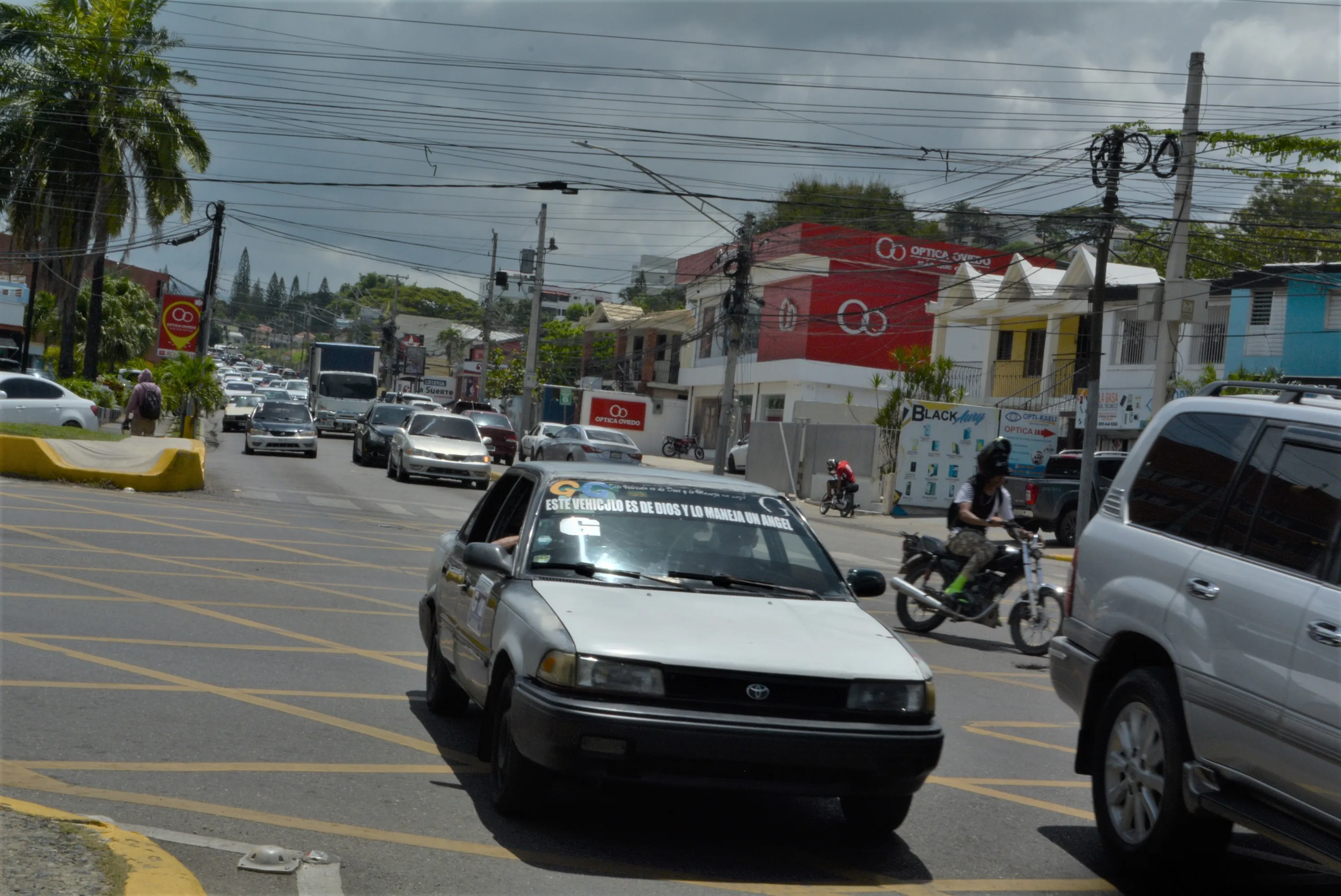 Empresario Santiago valora trabajos del Gobierno para mejorar el tránsito