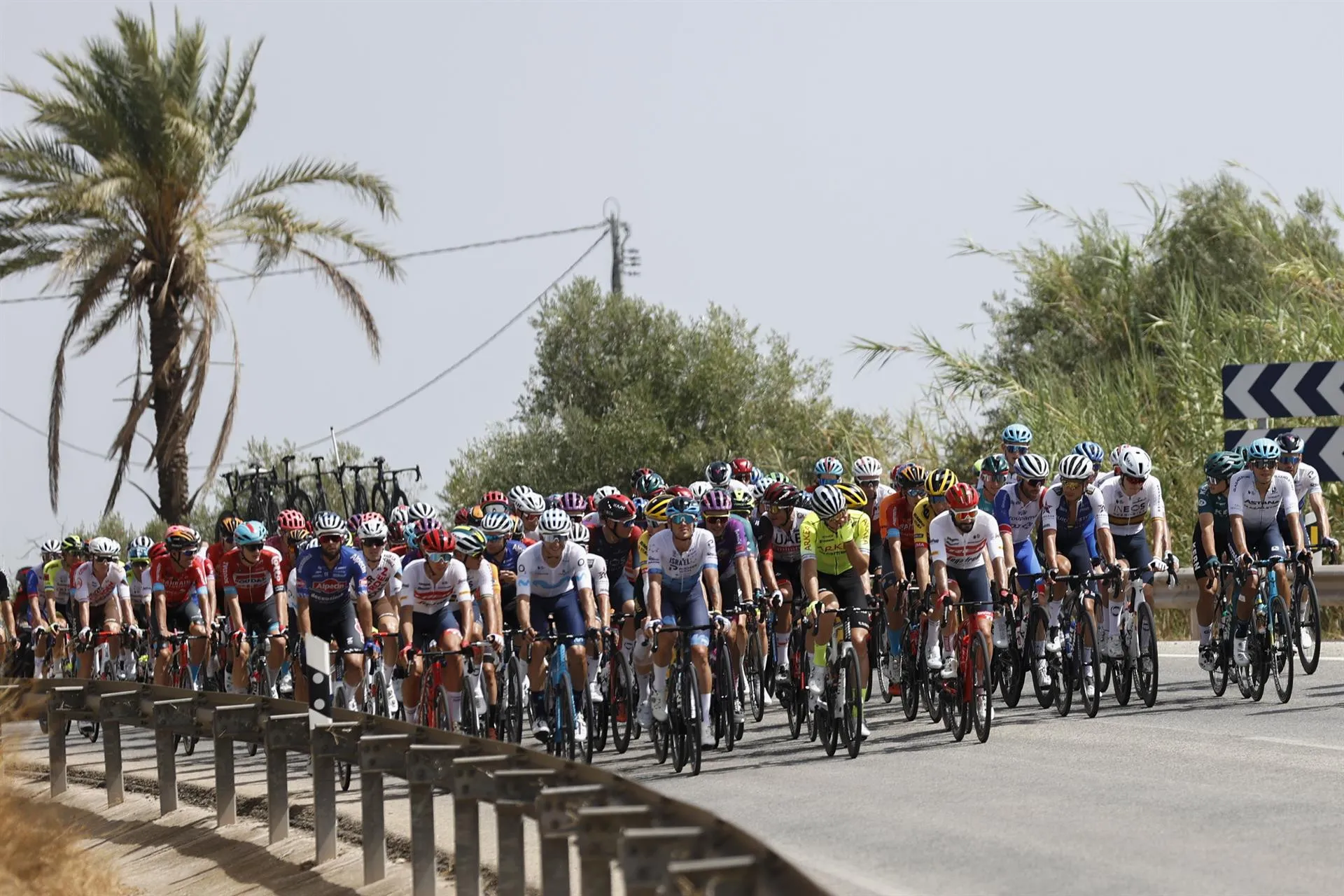 La COVID obliga a endurecer protocolo de la Vuelta a España
