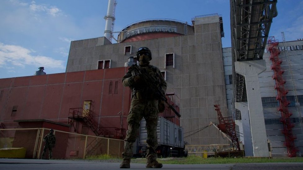 Zaporiyia: la planta nuclear más grande de Europa está fuera de control, según el director de la OIEA