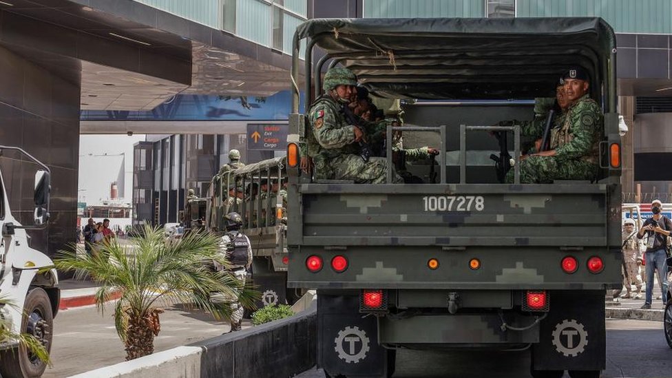 México: la ola de violencia que llevó al gobierno a desplegar el ejército en Tijuana y otras ciudades