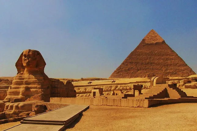 Nuevas pruebas apuntan a que el británico Howard Carter robó tesoros de Tutankamón