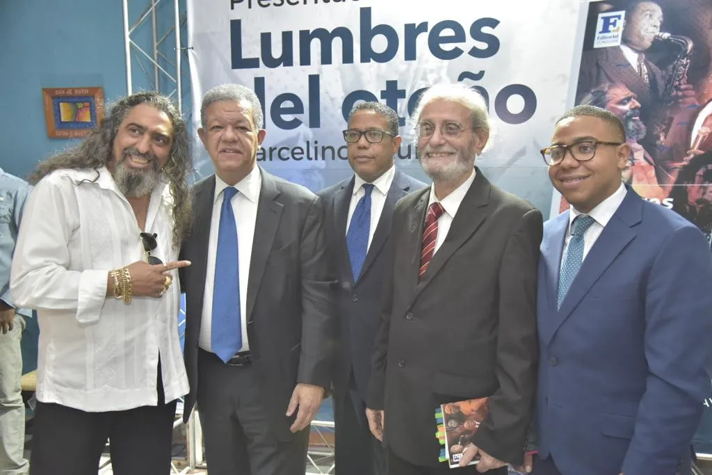 Leonel Fernández y El Cigala presenta libro 