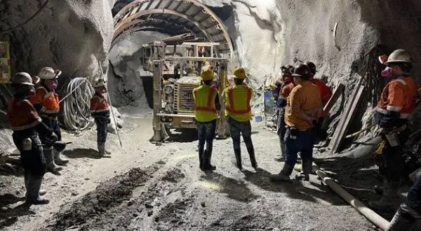 Confirman rescate de mineros en Maimón