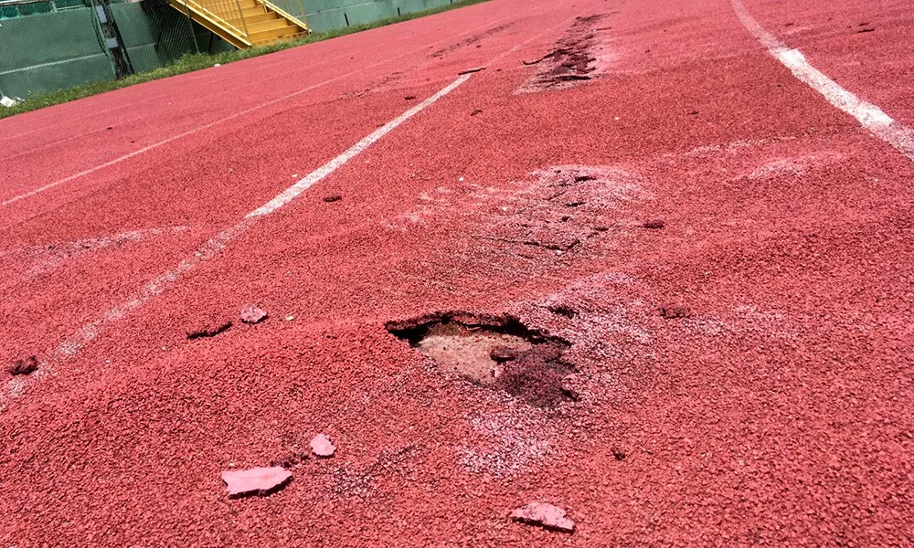 Por qué la pista del Estadio Olímpico Félix Sánchez no ha sido reparada