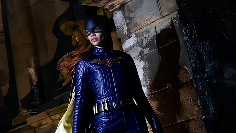 Warner Bros. no estrenará 'Batgirl' ni en cines ni en 'streaming'