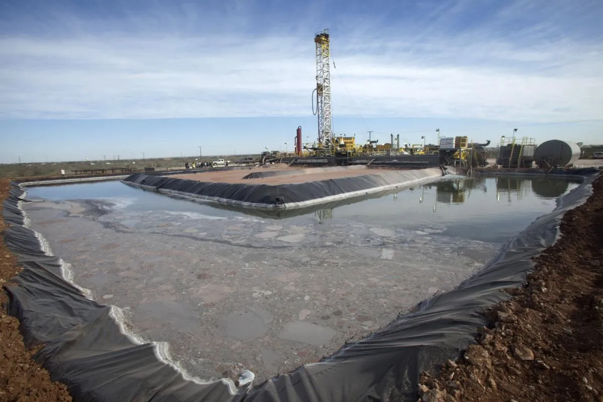 El barril de crudo de Texas sube un 2,49% y vuelve a superar los 70 dólares