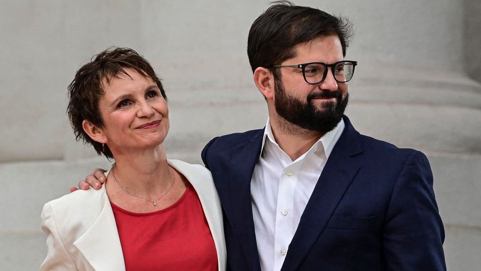Carolina Tohá, el regreso de una experimentada política que marca el giro de Boric a la moderación tras el rechazo a la nueva Constitución en Chile