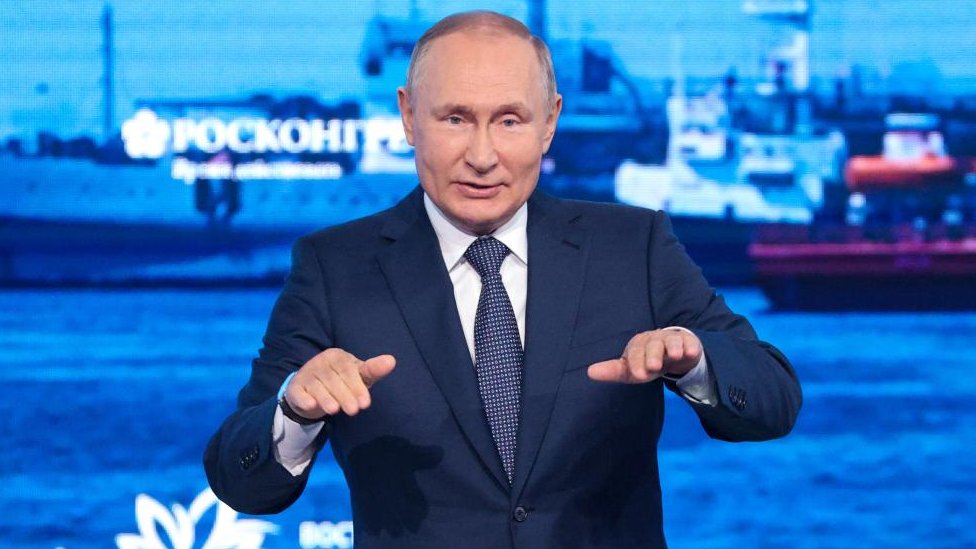 Es imposible aislar a Rusia: Putin arremete contra las sanciones occidentales y dice que los europeos son los más afectados por estas