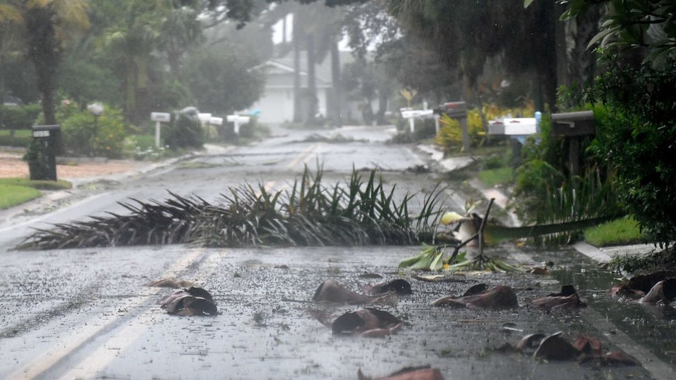 Ian toca tierra en EEUU como huracán de categoría 4 y causa fuertes inundaciones en Florida