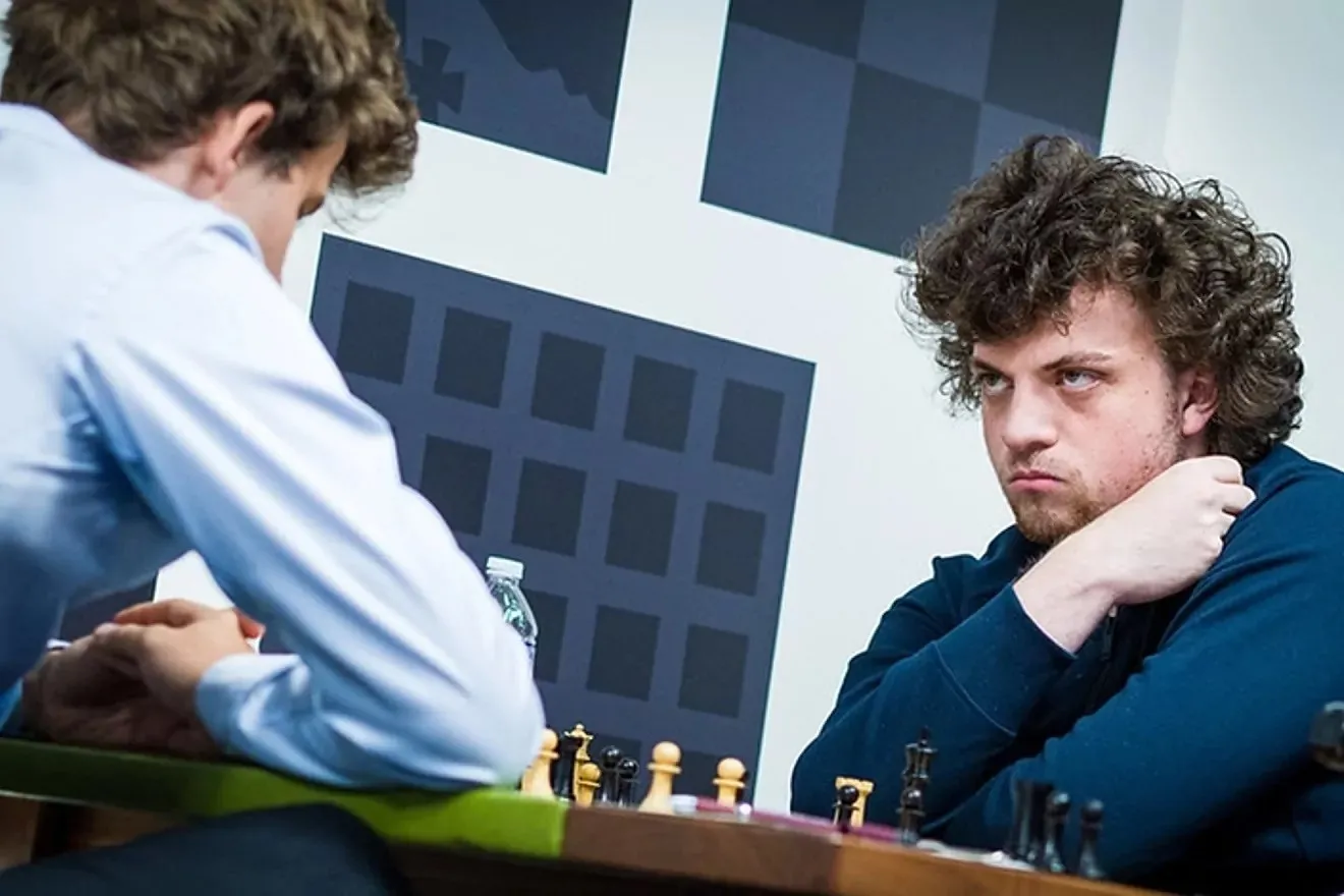 Las 5 MEJORES jugadas de MAGNUS CARLSEN