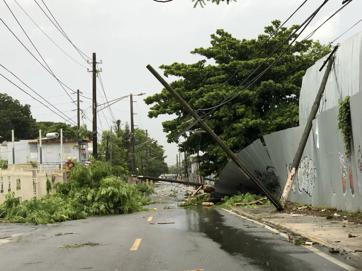 El 80 % de Puerto Rico sigue sin luz y el 60 % sin agua tras huracán Fiona