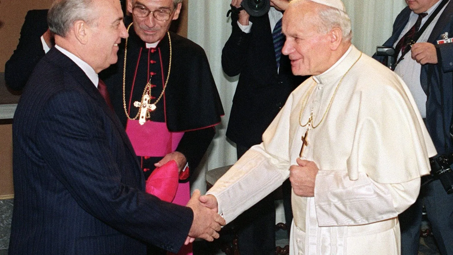 Gorbachov, Reagan, Thatcher y Juan Pablo Ii: alianza para la caída de un orden mundial