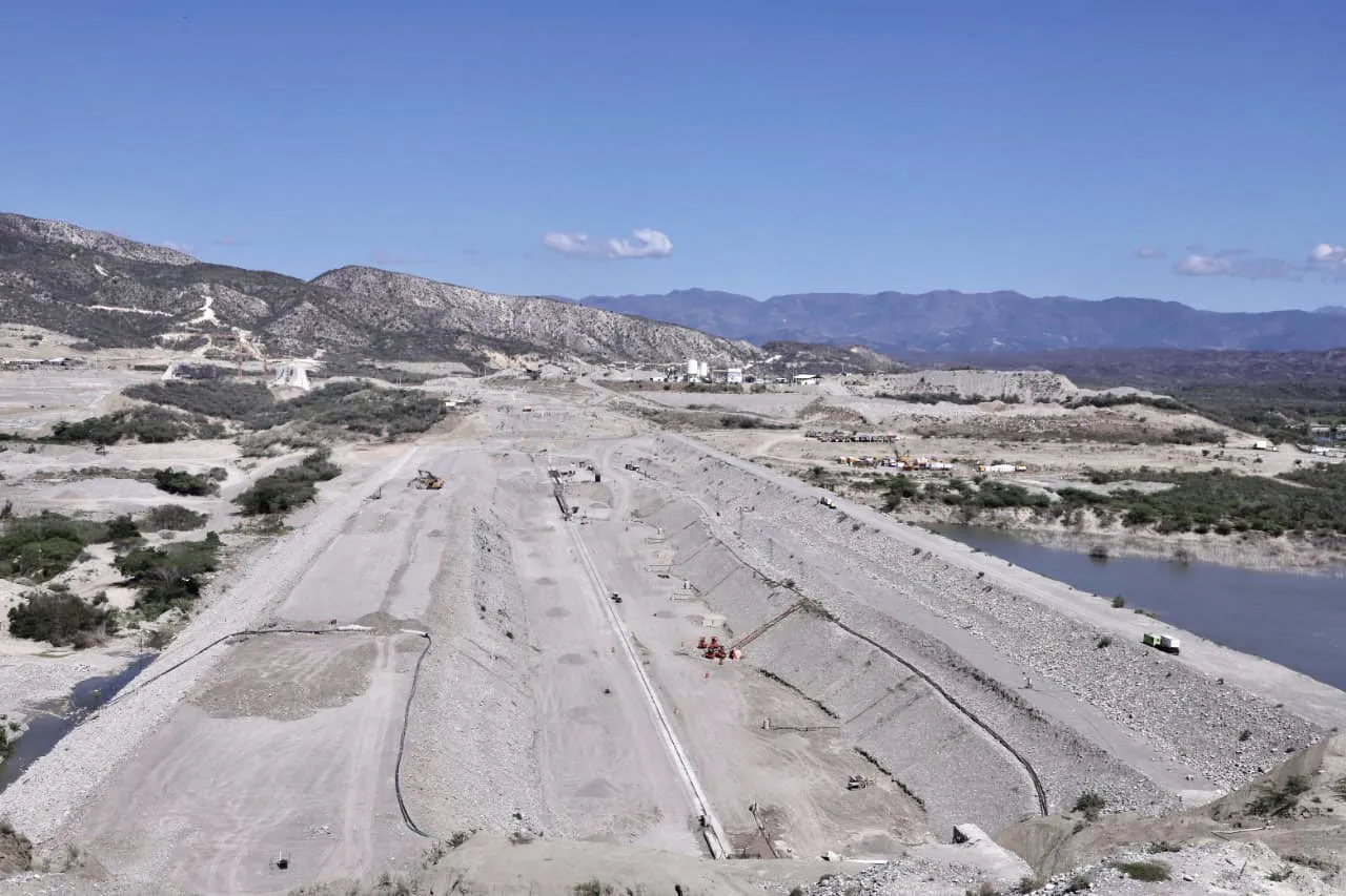 Suspenden paro en Presa de Monte Grande en solidaridad con damnificados