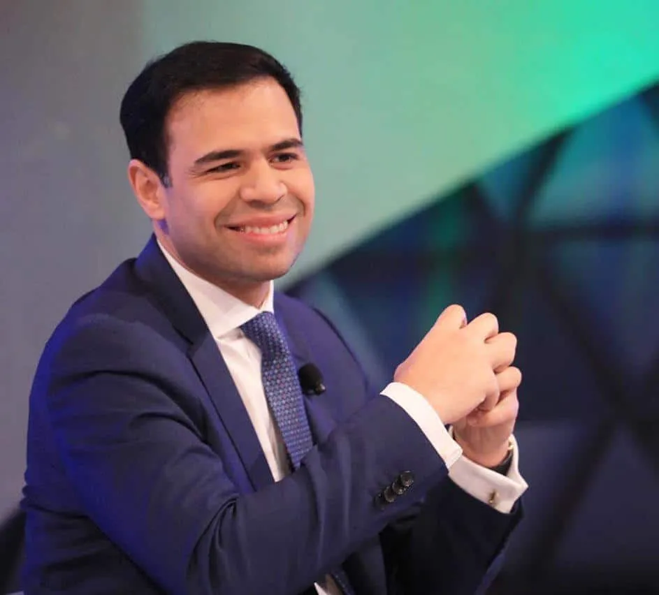 Elección de Roberto Ángel Salcedo en el PRM causa controversia