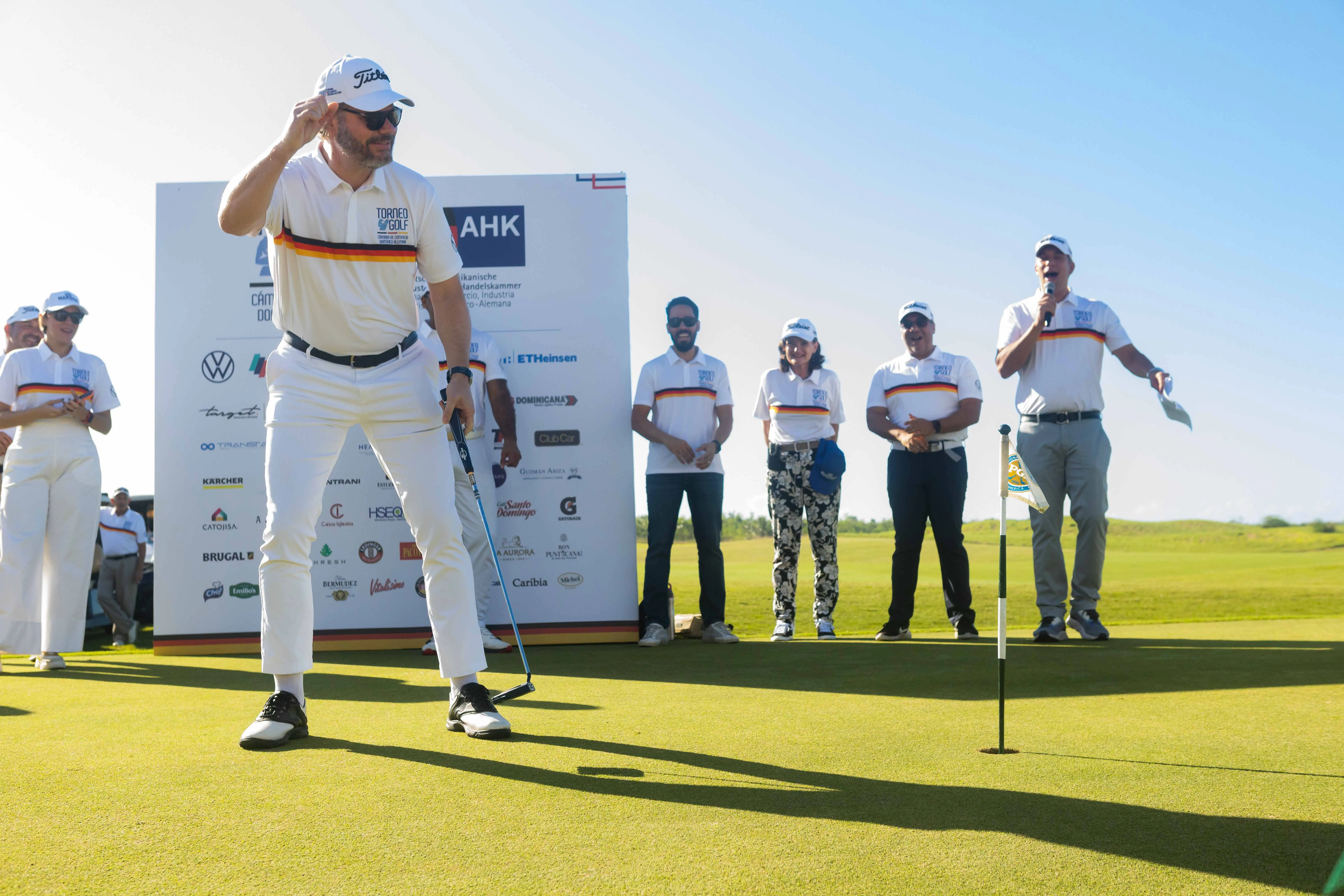 Cámara de Comercio Domínico-Alemana celebra exitosamente primer torneo de golf
