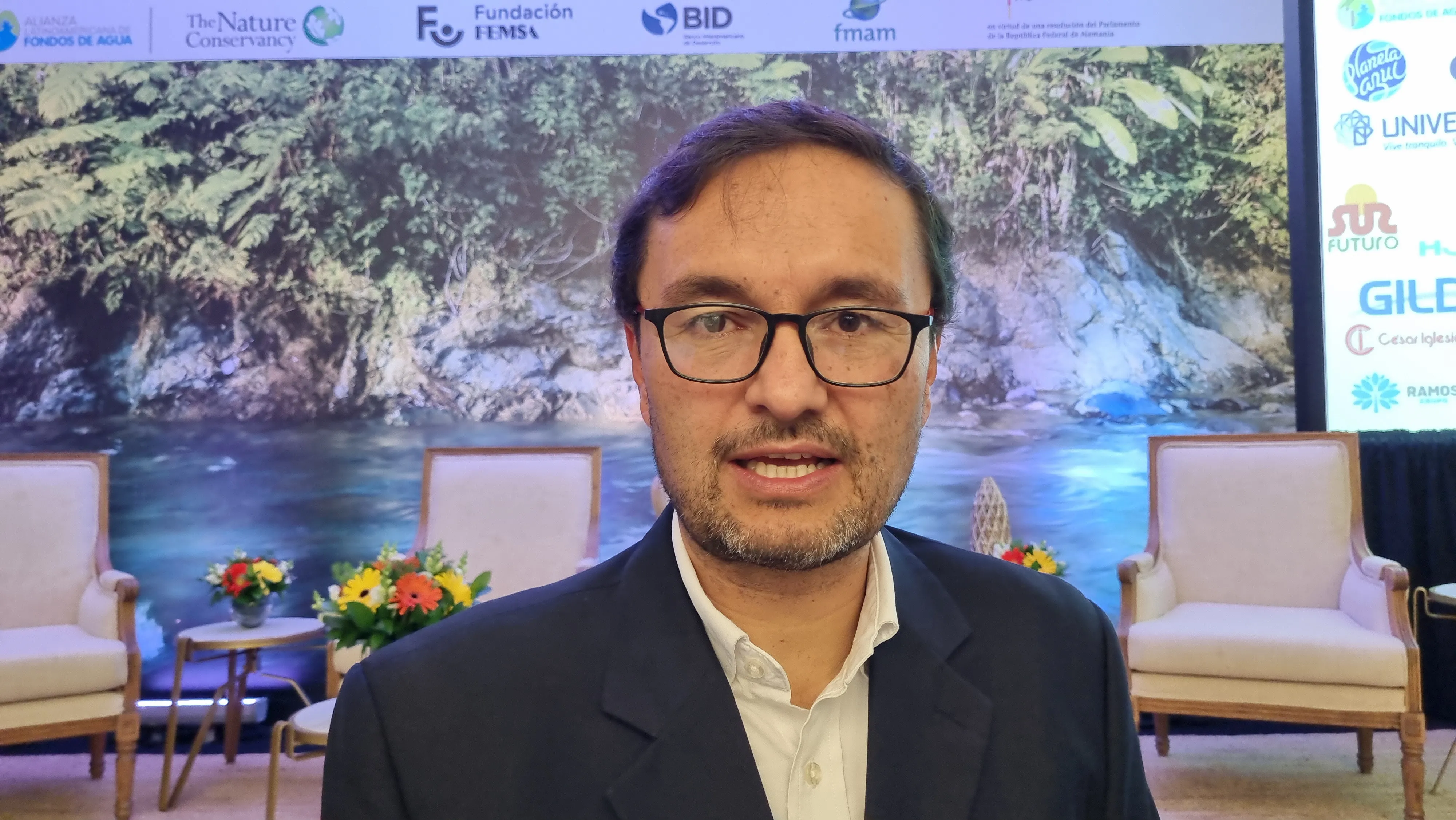 El problema del agua tiene solución, afirma Hugo Contreras