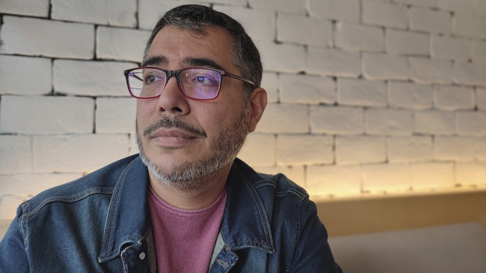 La identidad de Perú tiene pies de barro (…) Hemos empezado la casa por el techo y falta la base