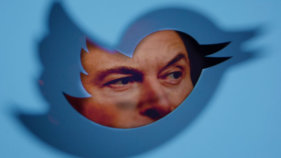 Twitter argumenta que sus restricciones buscan combatir 