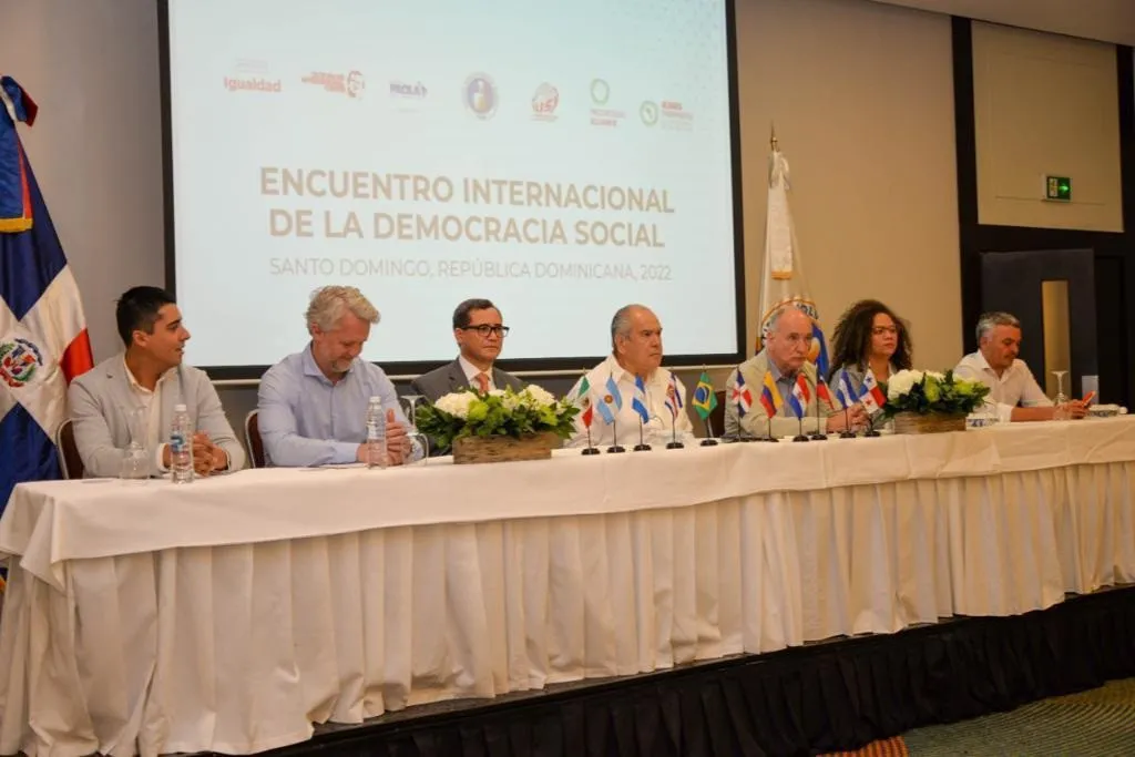 Seis organizaciones socialdemócratas valoran administración del presidente Abinader y el PRM