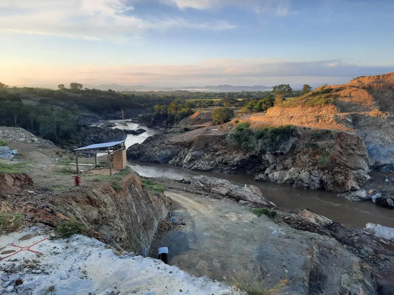 EGEHID aclara no ha colapsado presa Boca de los Ríos