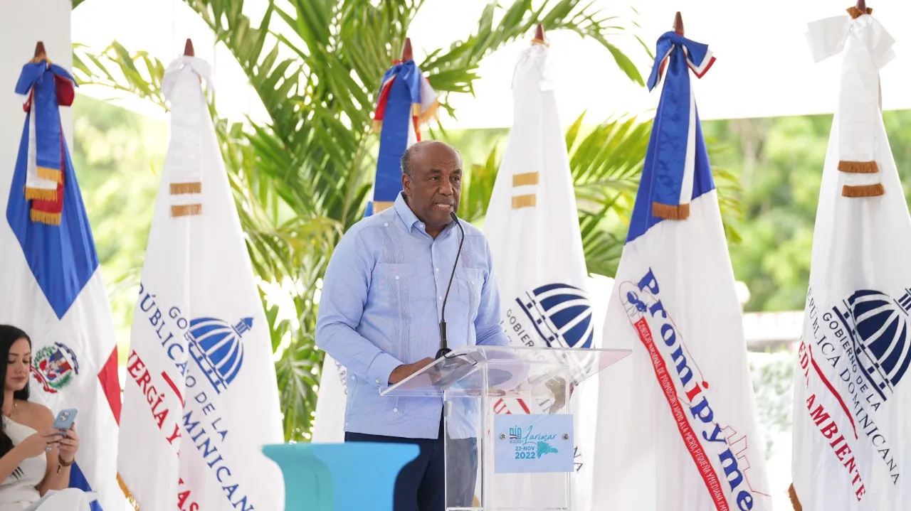 Almonte anuncia medidas en favor de mineros de Larimar Almonte anuncia medidas en favor de mineros de Larimar