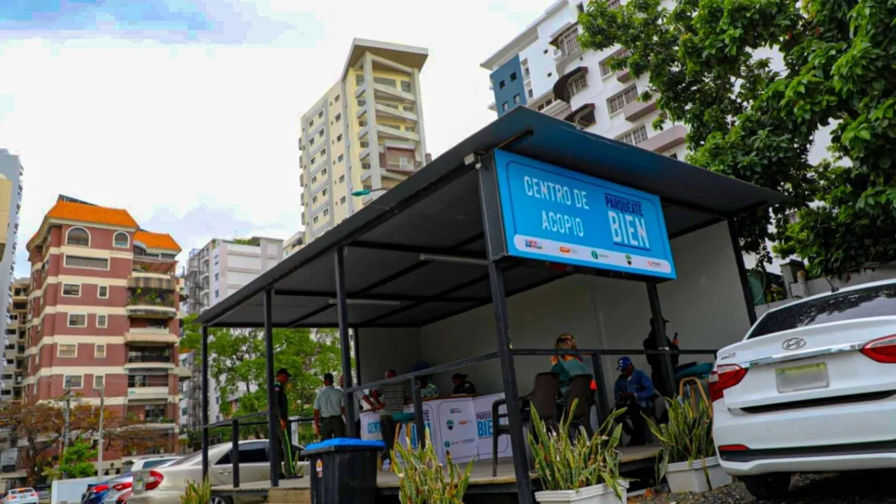 El programa Parquéate Bien se extenderá a otras 30 calles de Santo Domingo