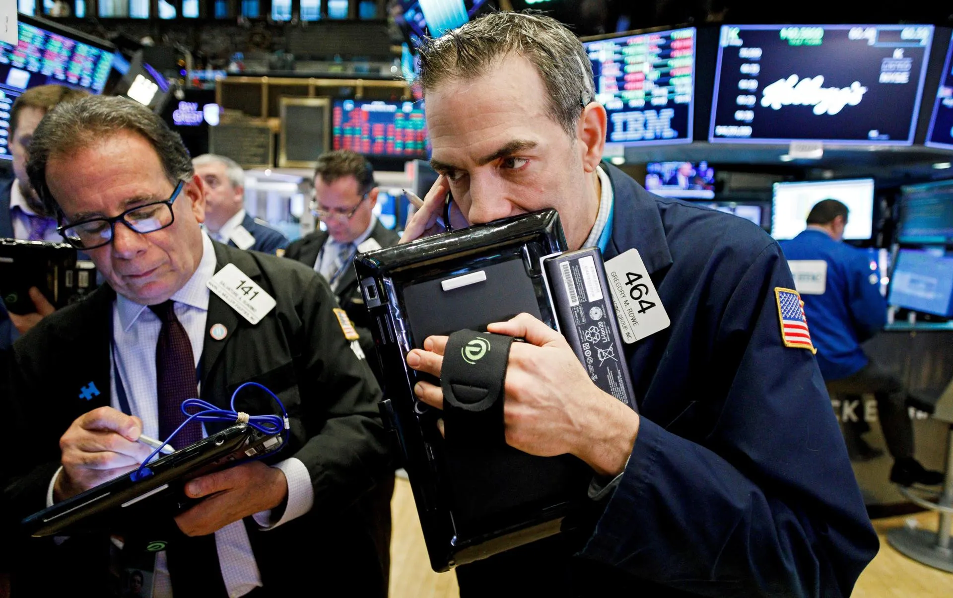 Wall Street abre en terreno mixto y el Dow Jones baja un 0,59 %
