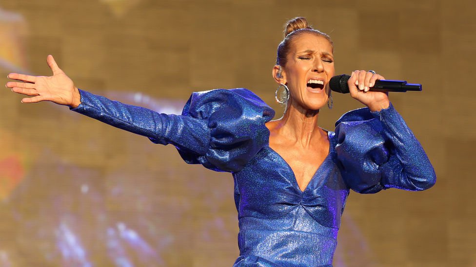 Celine Dion anuncia que padece una rara enfermedad neurológica incurable que la alejará de los escenarios