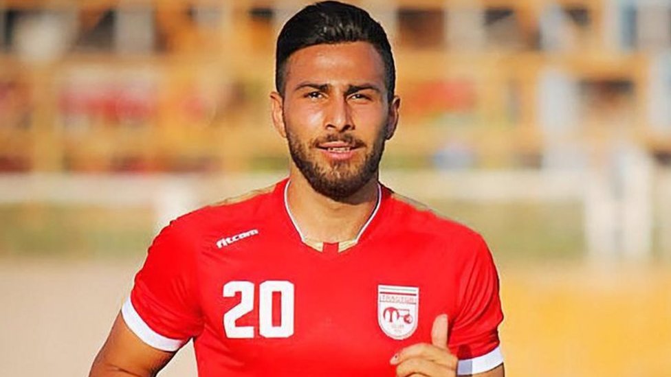 Qué se sabe sobre la posible ejecución de Amir Nasr-Azadani, el futbolista iraní protagonista de una ola de solidaridad en redes