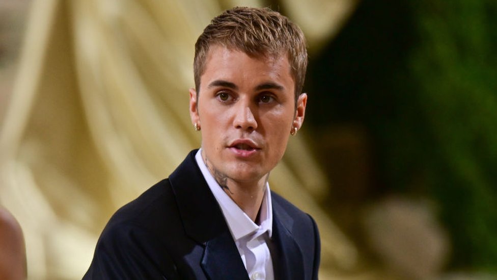 “La mercancía que H&M hizo de mí es basura, no la compren”: Justin Bieber ataca al fabricante de ropa por una colección inspirada en él que no aprobó