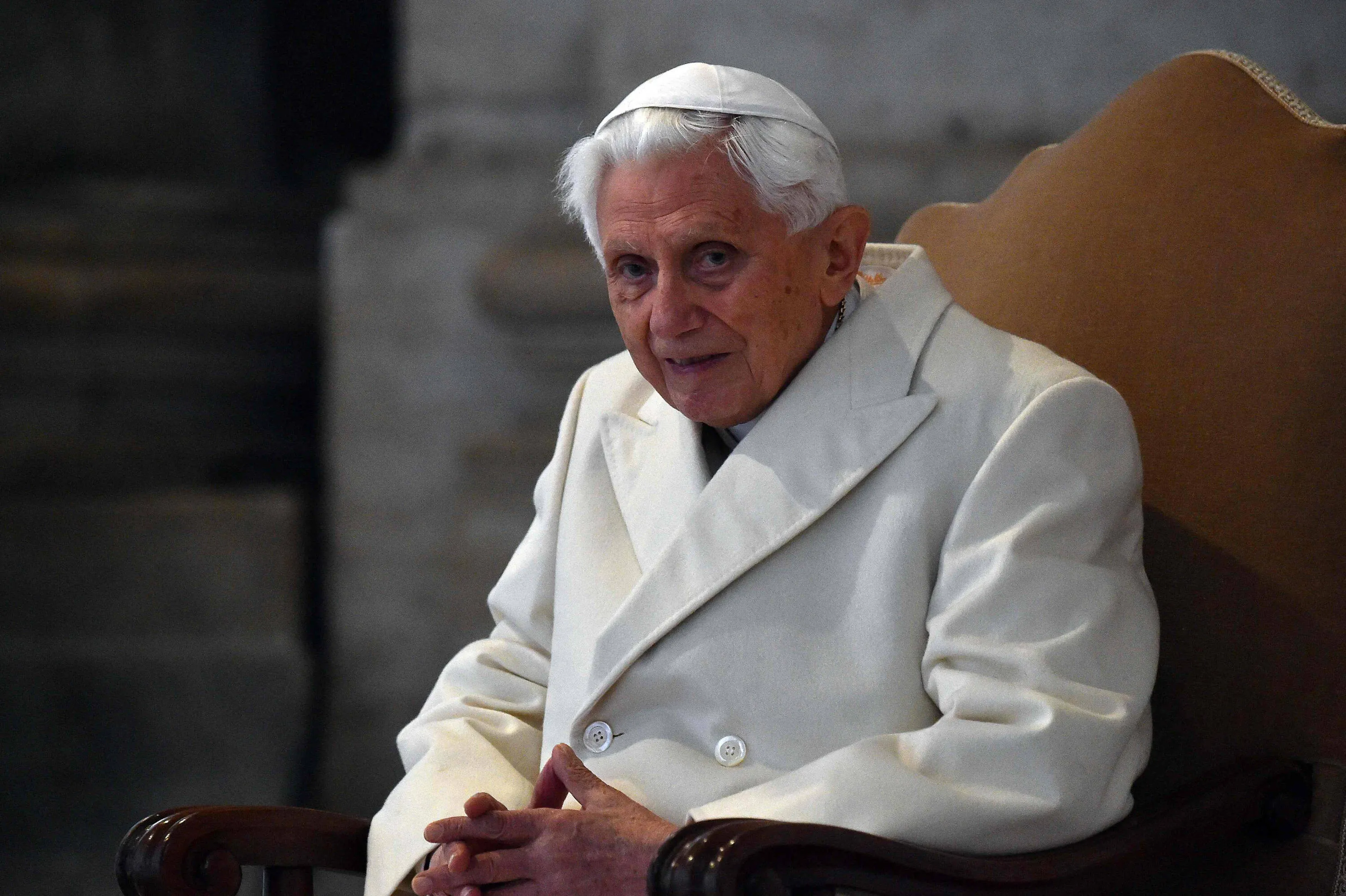 La alargada sombra de los abusos sobre Benedicto XVI