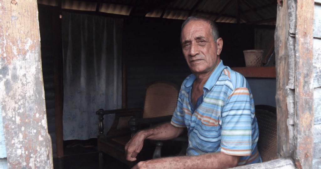 El escritor cubano Delfín Prats gana el Premio Nacional de Literatura 2022