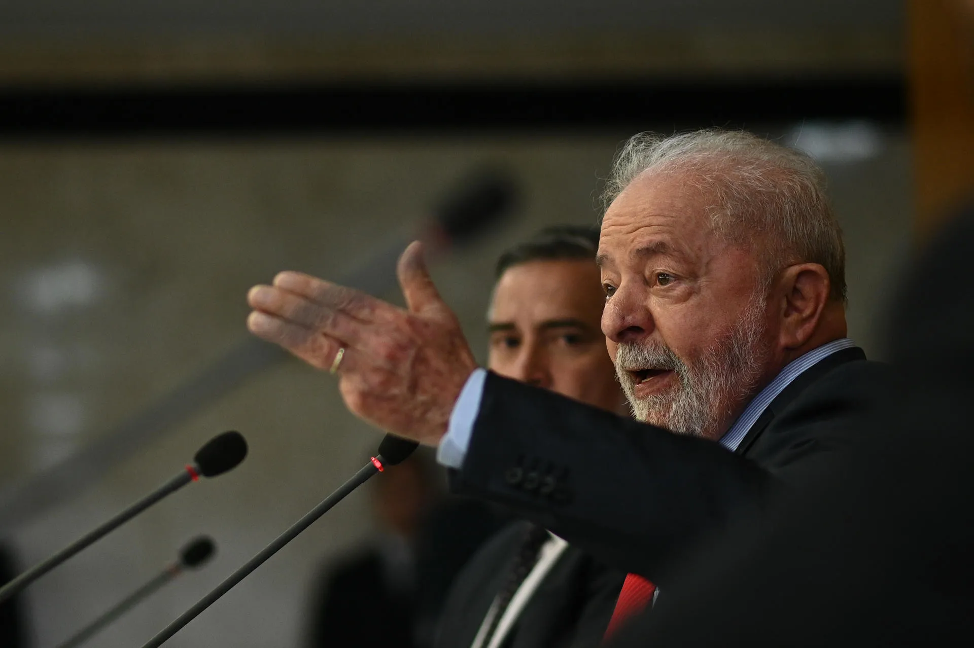 Lula advierte al grupo Carrefour que 