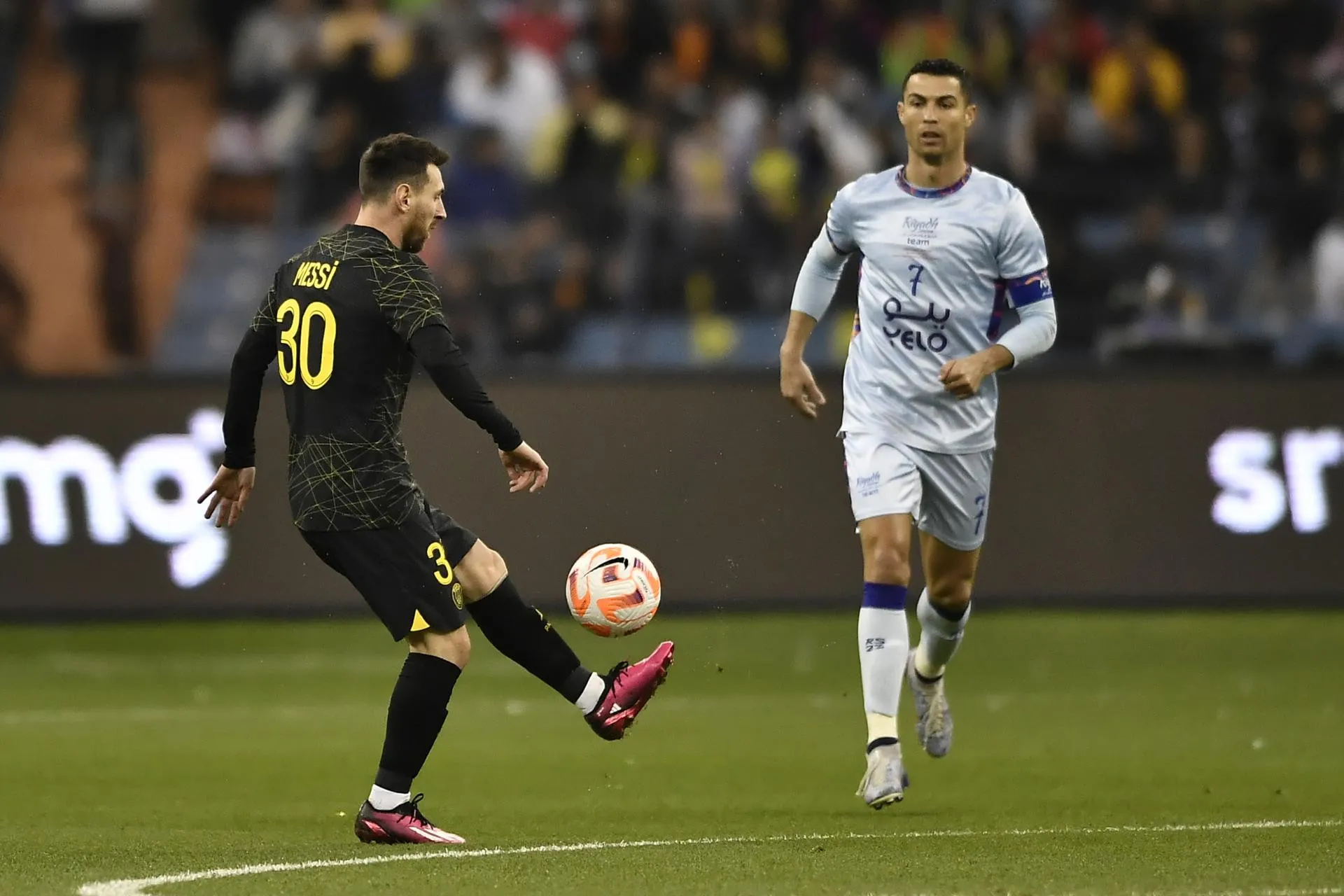 Goles de Messi y Cristiano Ronaldo, en nuevo espectáculo de un duelo eterno