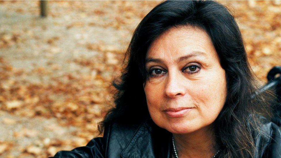 Laura Restrepo: La reina de Saba es la única mujer que aparece en la Biblia no por santa, ni por puta, sino porque era una mujer sabia y poderosa