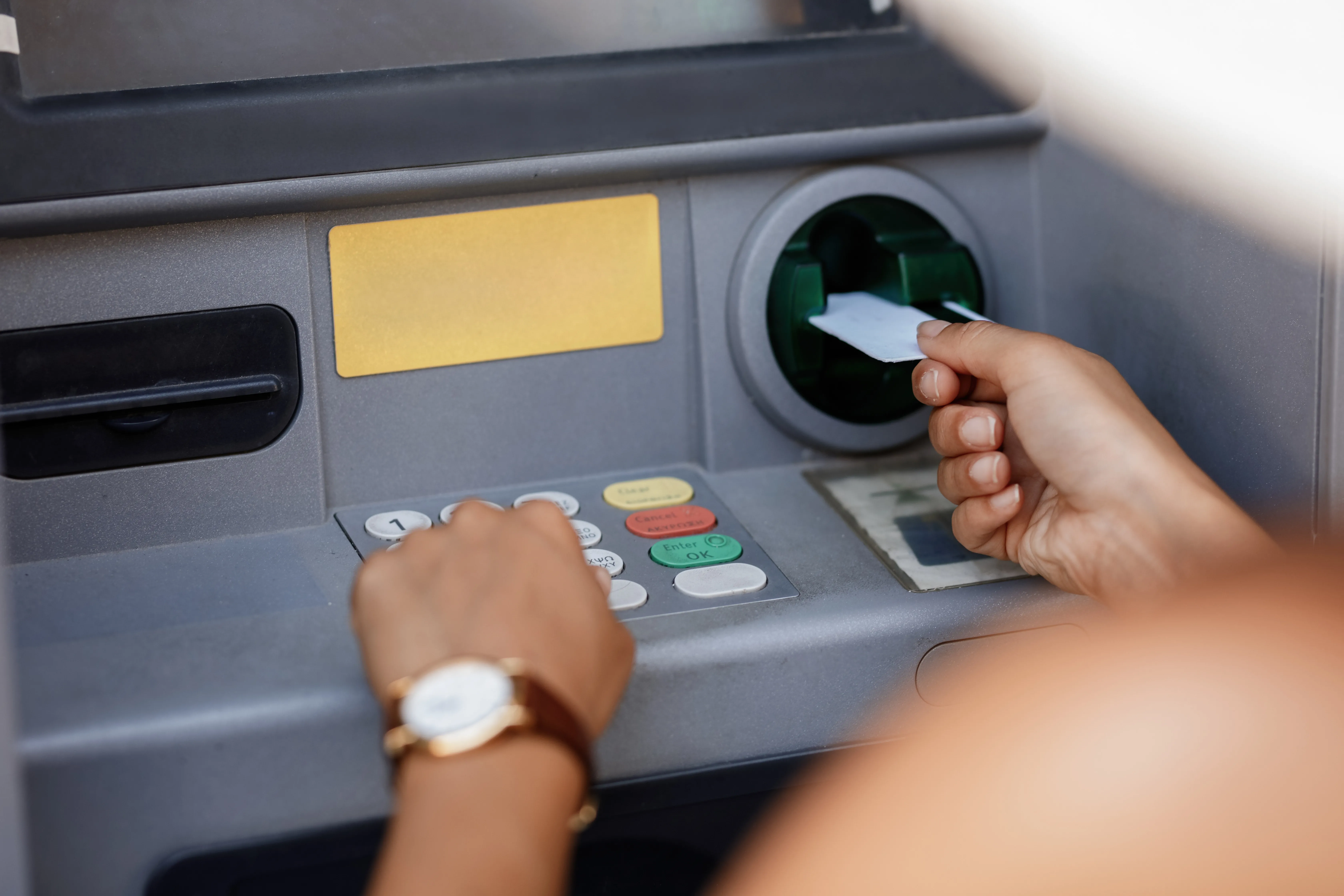 En el país hay 3,114 cajeros automáticos bancarios