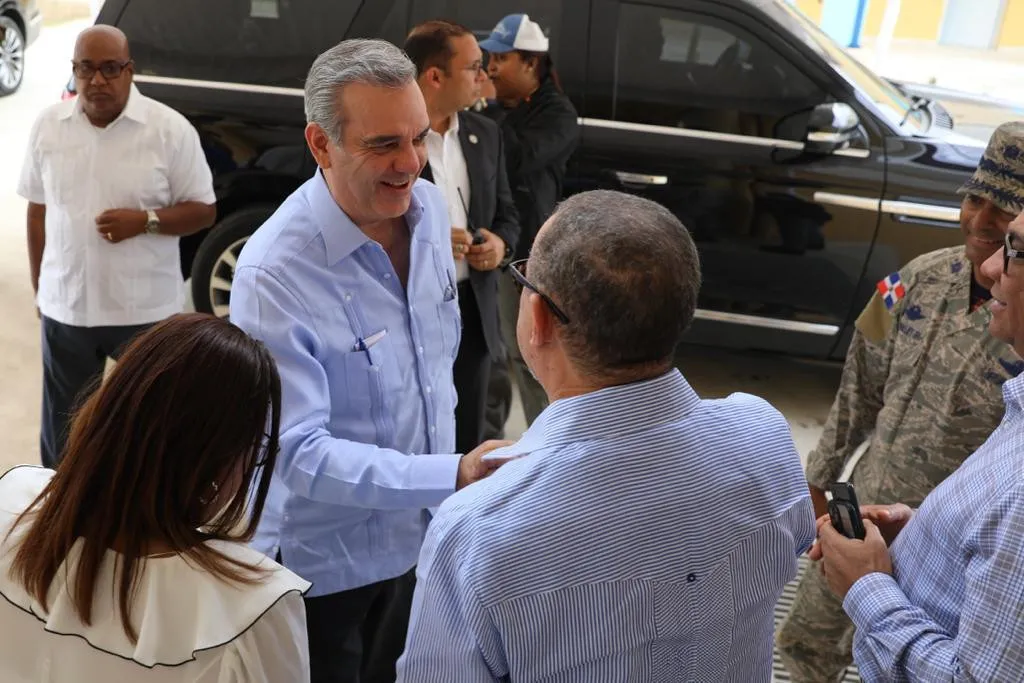 Presidente Abinader llega a RD y visita varias zonas del Gran Santo Domingo