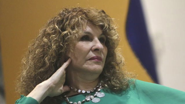 Quitarles la nacionalidad e invocar un destierro a los nicaragüenses liberados es una muestra de la crueldad de este régimen: entrevista con la escritora Gioconda Belli
