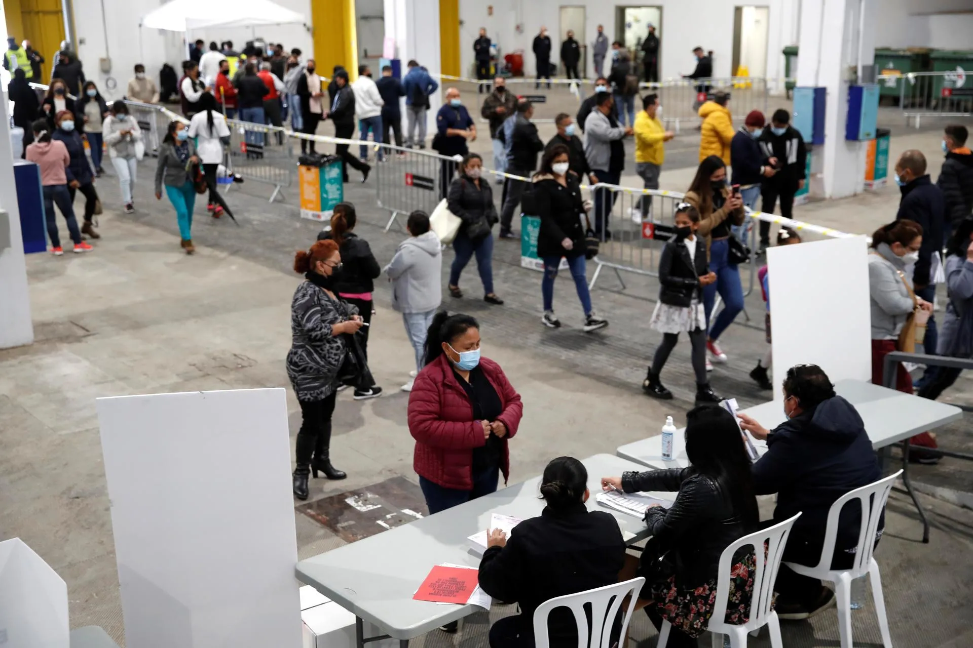 13 millones de ecuatorianos convocados a ir a las urnas este domingo