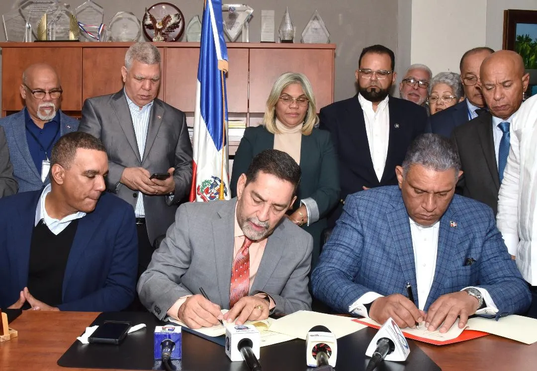 RD abre en Nueva York oficina para renovar licencias armas de fuego