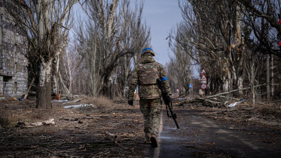 Guerra en Ucrania: ¿Cuál es la importancia estratégica de Bajmut para que se haya convertido en la batalla más larga y fiera del conflicto con Rusia?