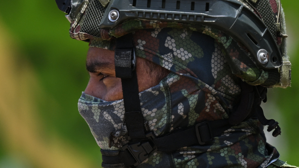 El ataque en Colombia que dejó 9 soldados muertos y otros golpes al plan de paz total de Gustavo Petro