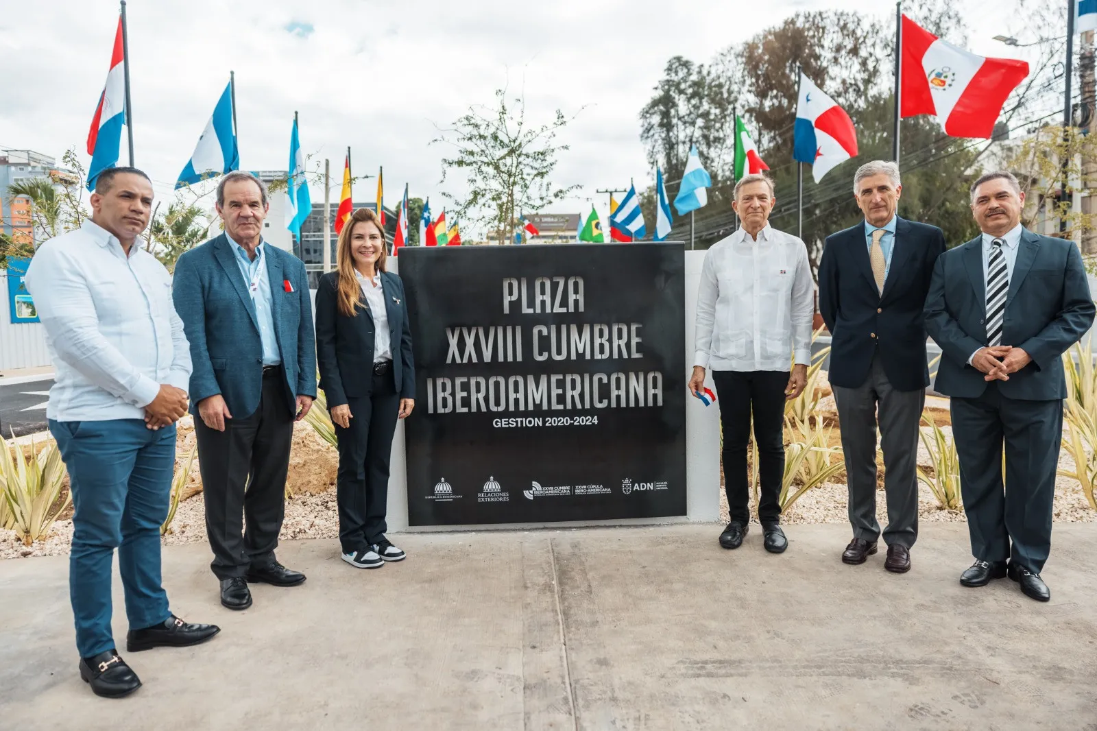 ADN y MIREX inauguran plaza en el marco de la Cumbre Iberoamericana de Jefes de Estado
