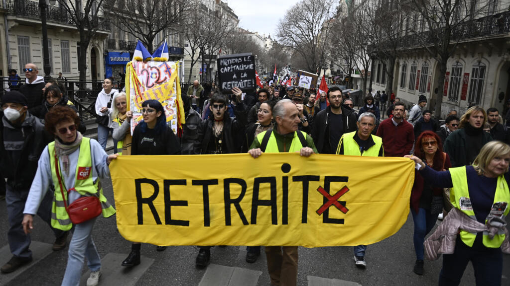 En qué consiste punto por punto la reforma de pensiones que estremece a Francia