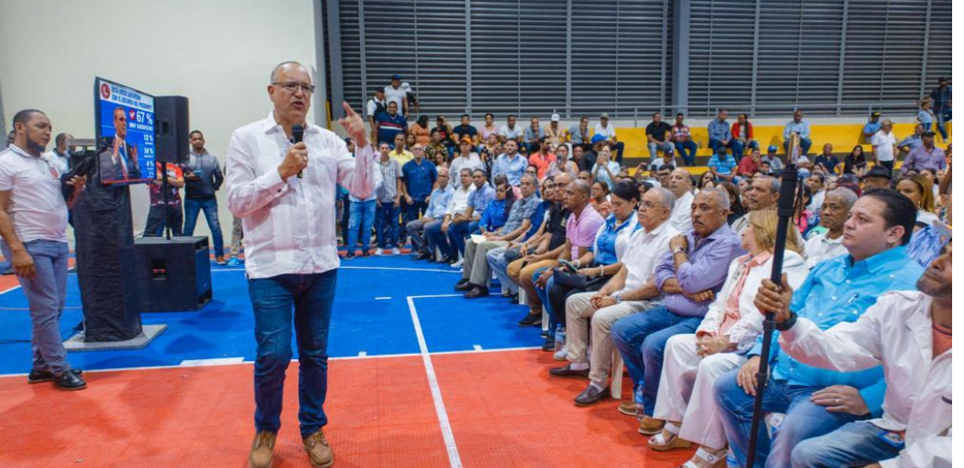 Rodríguez llama al PRM a difundir y defender obra de gobierno
