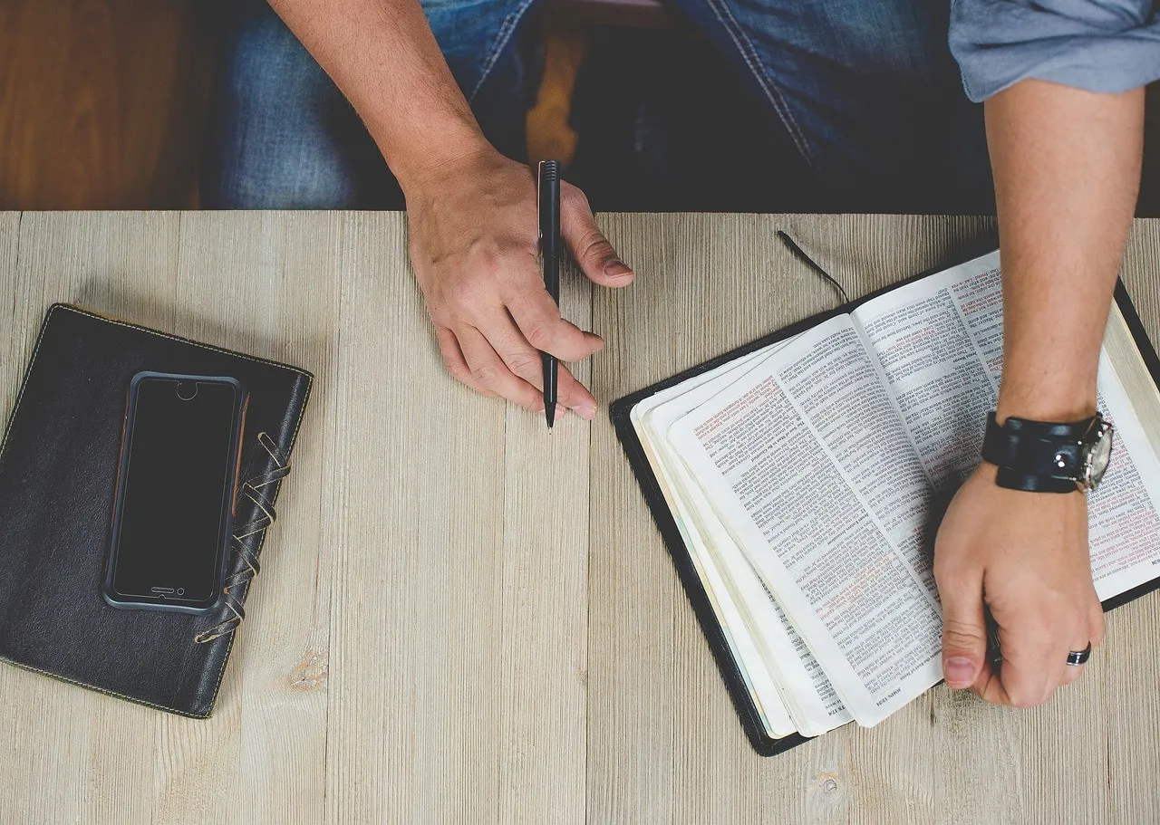 12 principios de finanzas personales en la Biblia que toda persona debe conocer